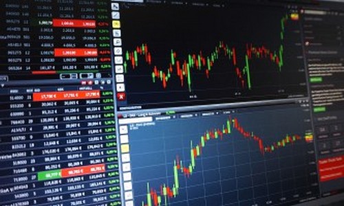 débuter en bourse écran trading